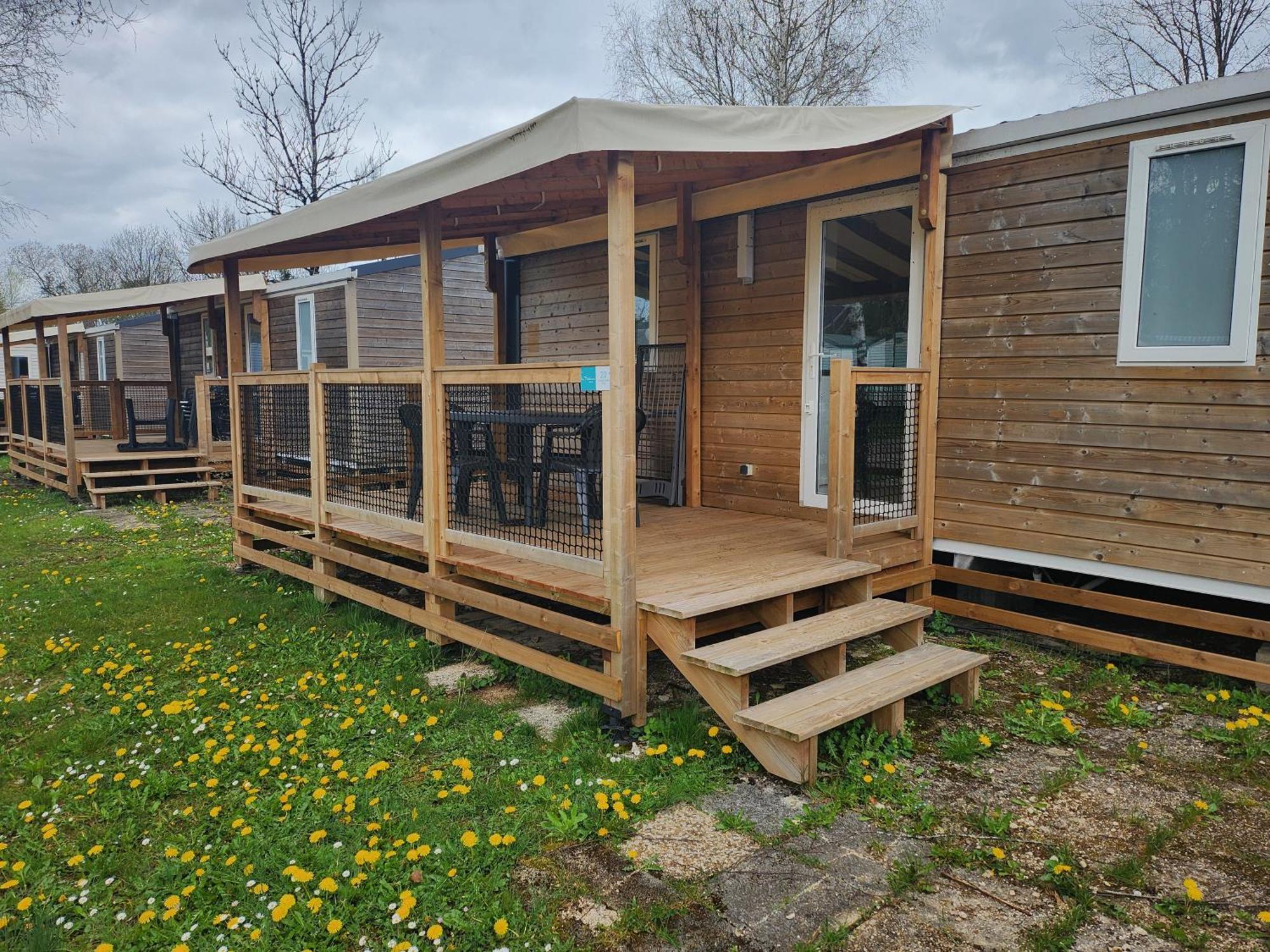 Camping Les Pecheurs *