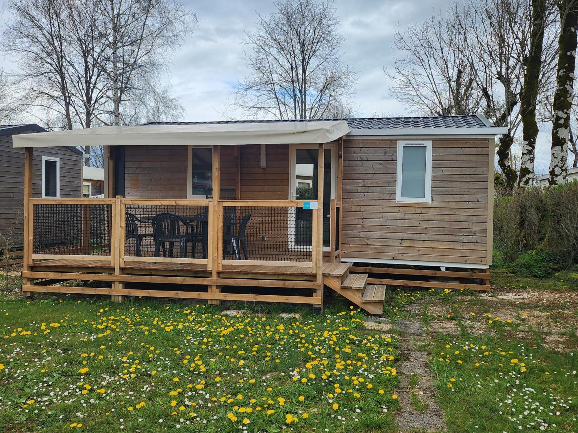 Camping Les Pecheurs *